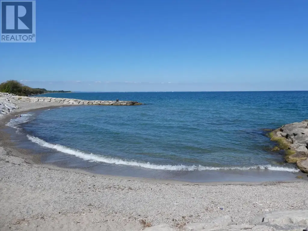 1702 - 385 Winston Road, Grimsby (Grimsby Beach)